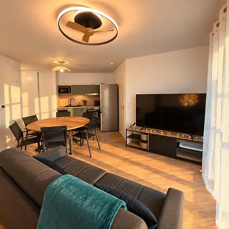Joly - 2 - Rdc - A Deux Pas De La Apartment